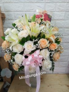 Vase Flower Mix Valentine’days
