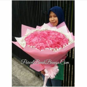 Handbouqet Flower Pink 150 tgk