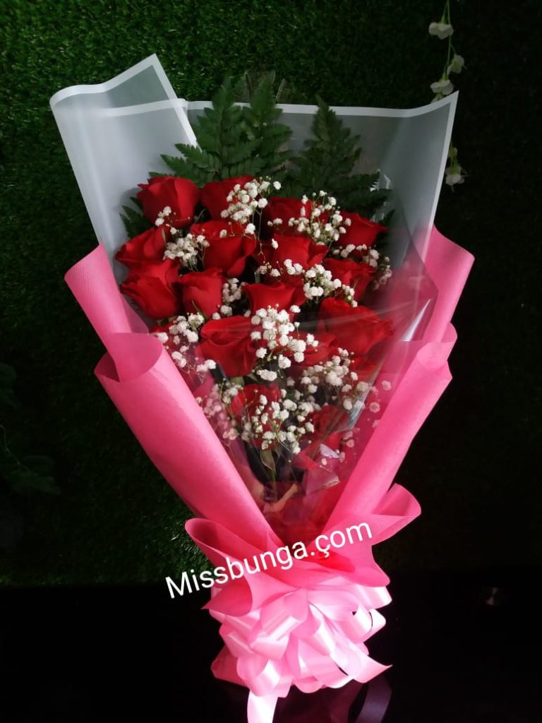 Handbouqet Flower merah Valentine days Jual Bunga  Mawar  